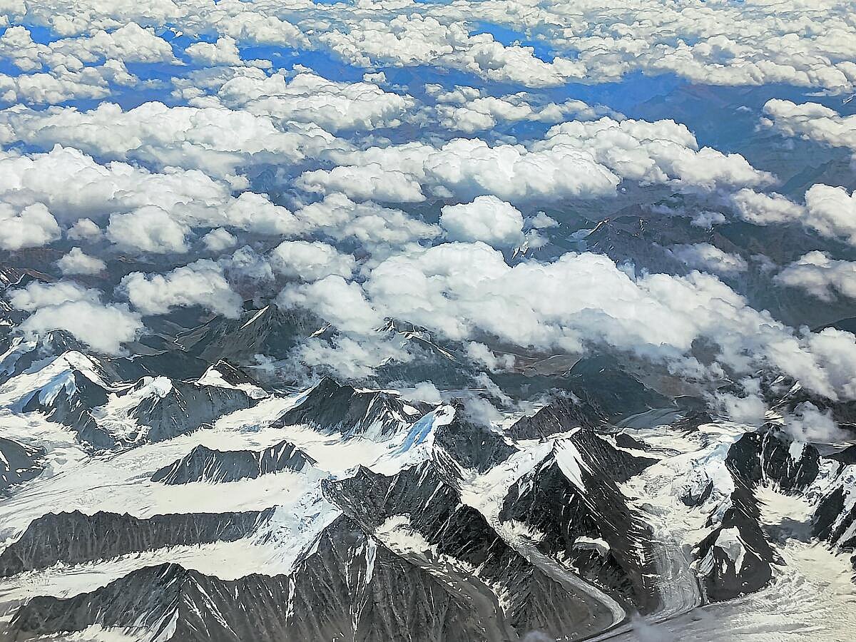 ರಹಮತ್ ತರೀಕೆರೆ ಲೇಖನ: ಭಾರತದ ಕೊನೆಯ ಹಳ್ಳಿಗಳಲ್ಲಿ...