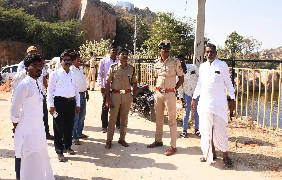 ಯಾದಗಿರಿ| ಗಲಭೆ ಮಾಡಿದರೆ ಮುಲಾಜಿಲ್ಲದೆ ಪ್ರಕರಣ: ಡಿವೈಎಸ್‌ಪಿ ಸುರೇಶ್ ನಾಯಕ್
