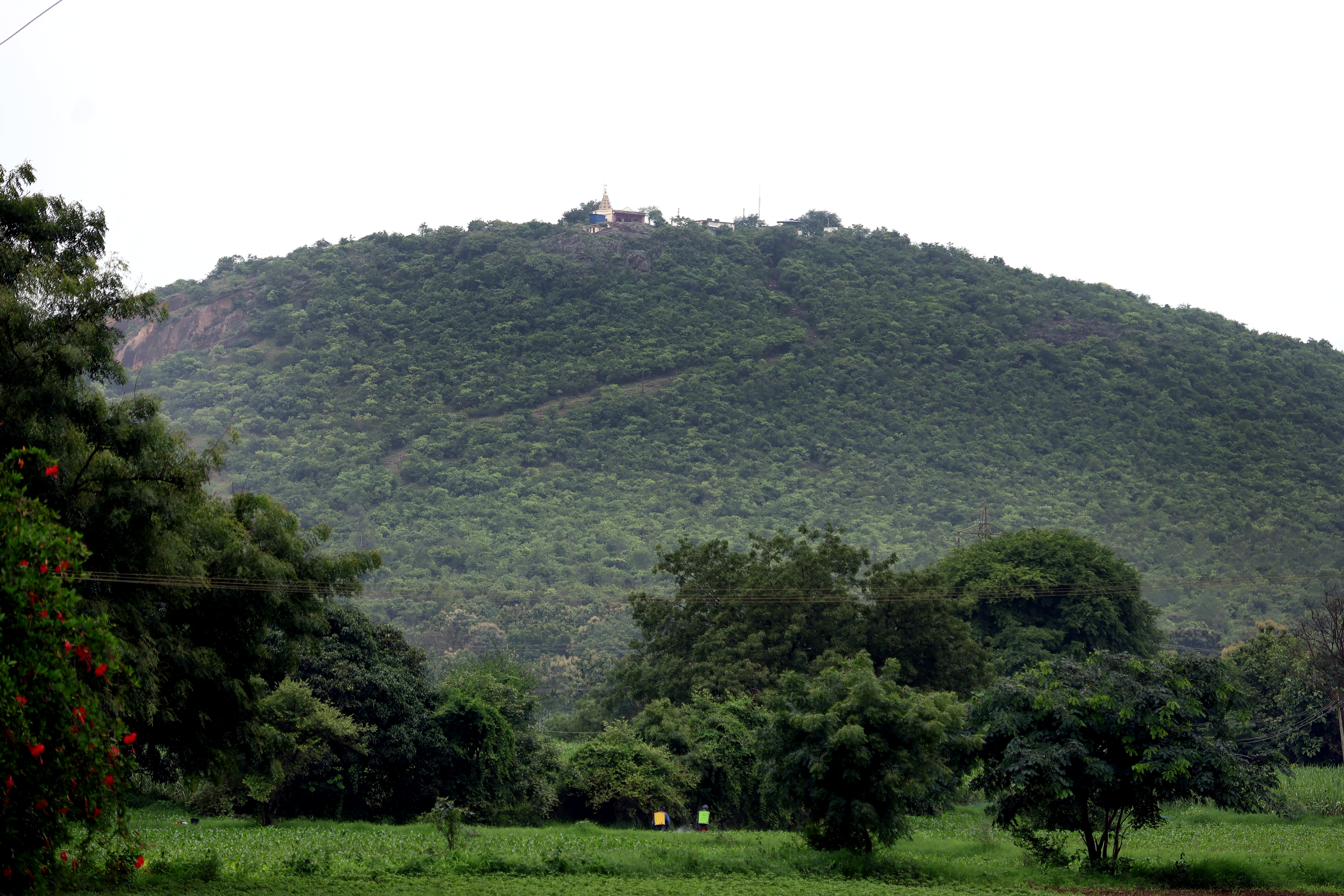 ಹುಬ್ಬಳ್ಳಿಯ ಬೂದನಗುಡ್ಡದ ಮನಮೋಹಕ ದೃಶ್ಯ 