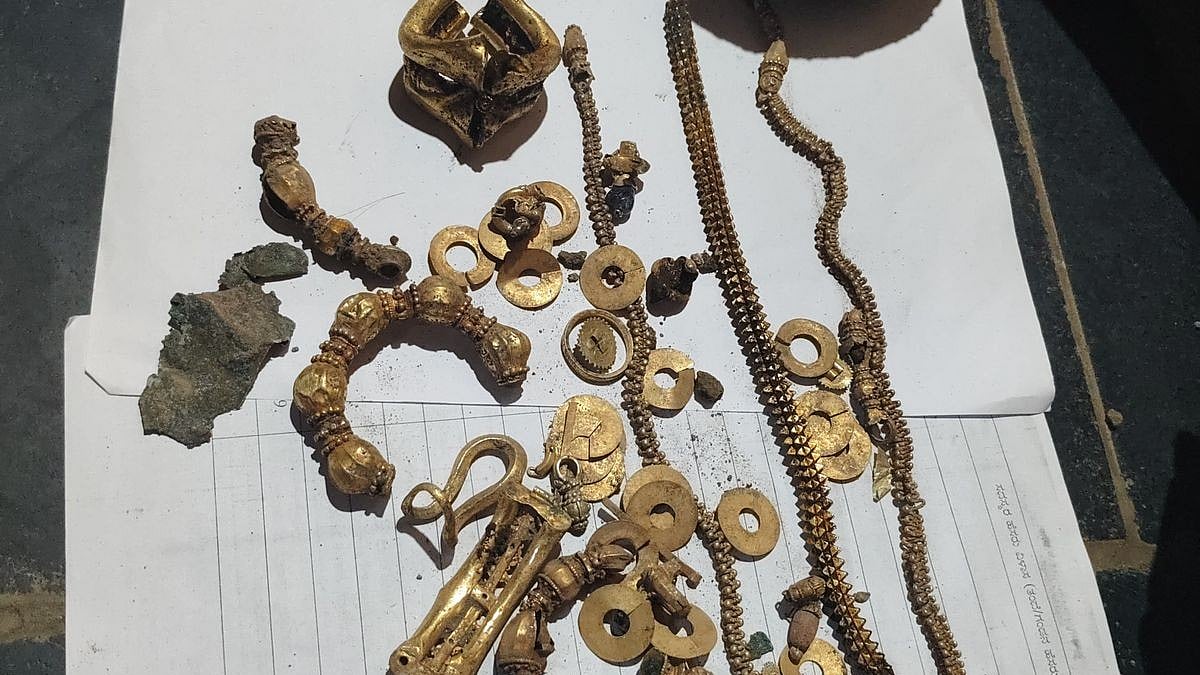 ಲಕ್ಕುಂಡಿಯಲ್ಲಿ ಮನೆ ಪಾಯ ತೋಡುವಾಗ ಮಹಿಳೆಗೆ ಸಿಕ್ಕ ಭಾರೀ ನಿಧಿ 