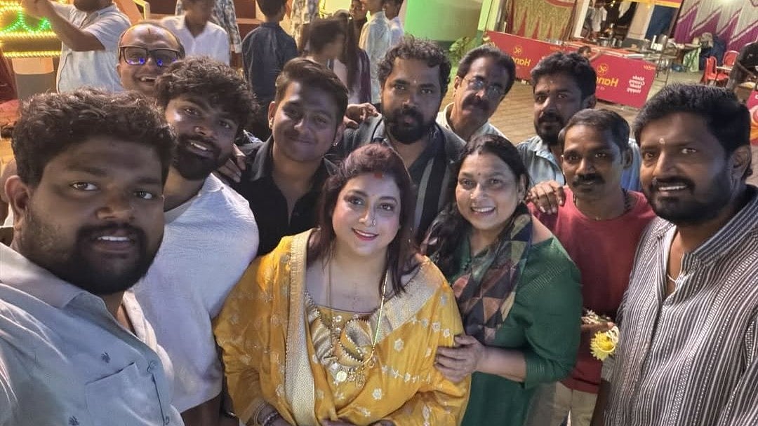 ಕುಟಂಬದೊಂದಿಗೆ ಕೊಡಮಣಿತ್ತಾಯ ದೈವದ ಉತ್ಸವದಲ್ಲಿ ಭಾಗಿಯಾದ ನಟಿ ರಕ್ಷಿತಾ