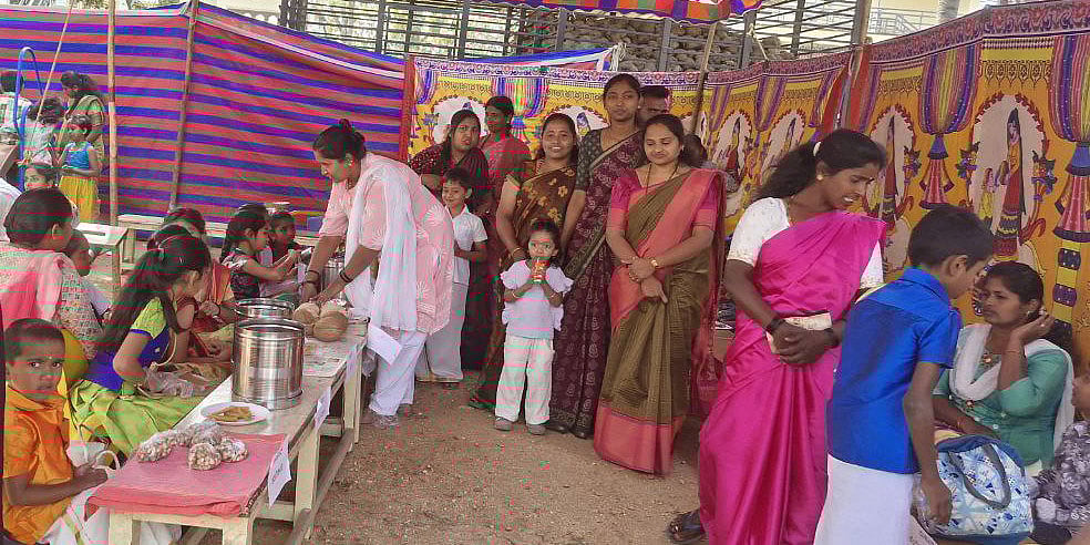 ಕಿಕ್ಕೇರಿ | ಮಕ್ಕಳ ಸಂತೆ: ಭರ್ಜರಿ ವ್ಯಾಪಾರ