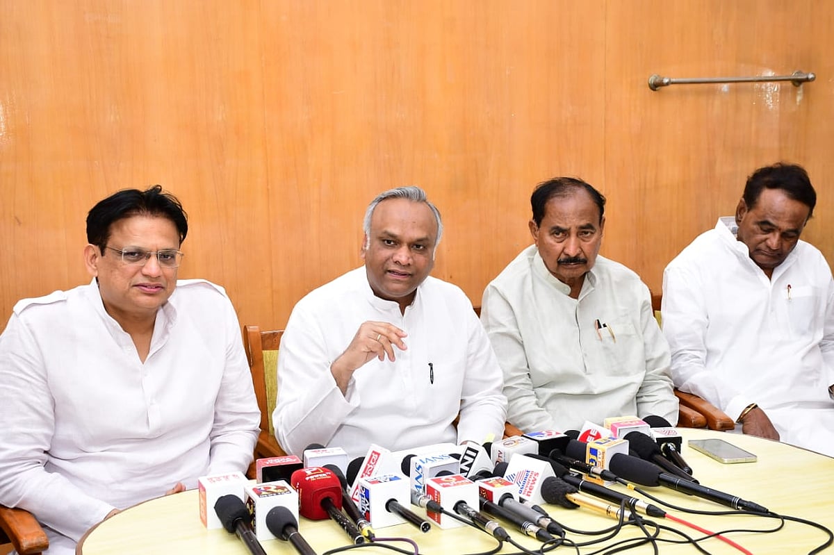 ನುಸುಳುಕೋರರ ತಡೆಯದ ಅಮಿತ್ ಶಾ ಅಸಮರ್ಥ ಗೃಹಸಚಿವ: ಪ್ರಿಯಾಂಕ್ ಖರ್ಗೆ