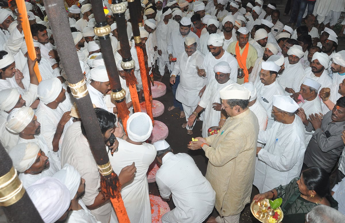 ವಿಜಯಪುರ | ಸಿದ್ದೇಶ್ವರ ಜಾತ್ರೆಗೆ ವೈಭವದ ಚಾಲನೆ