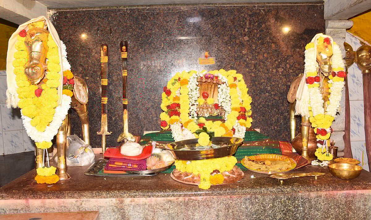 ಯಾದಗಿರಿ | ಮೈಲಾಪುರ ಜಾತ್ರೆ; ತರಾತುರಿಯ ಸಿದ್ಧತೆ