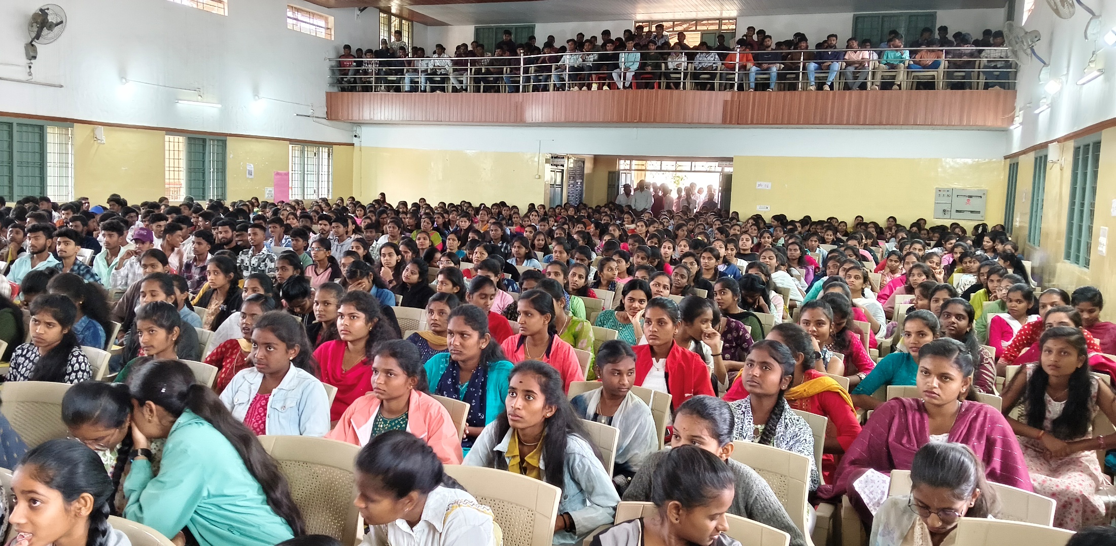 ಕಾರ್ಯಾಗಾರದಲ್ಲಿ ಭಾಗವಹಿಸಿದ್ದ ವಿದ್ಯಾರ್ಥಿಗಳು