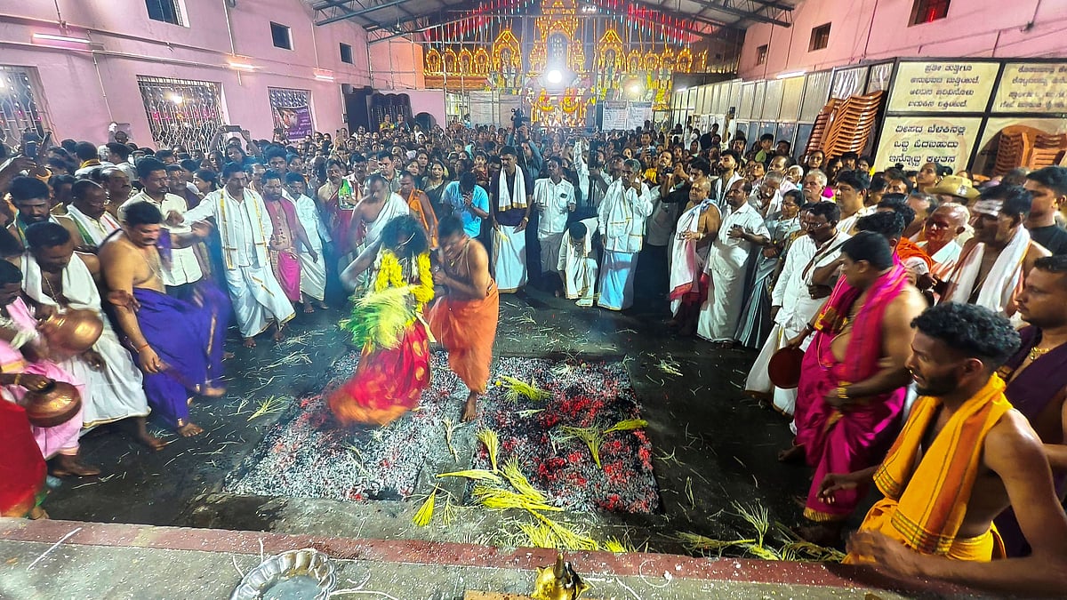 ಬ್ರಹ್ಮಾವರ: ಕೋಟ ಅಮೃತೇಶ್ವರಿಯ ವಾರ್ಷಿಕ ಗೆಂಡೋತ್ಸವ, ಹಾಲುಹಬ್ಬ ಸಂಪನ್ನ