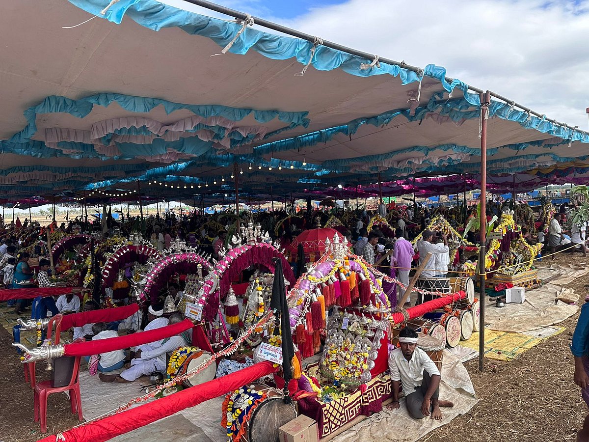 ಕಡರನಾಯ್ಕನಹಳ್ಳಿ | ಬೀರದೇವರ ದೊಡ್ಡ ಎಡೆ ಜಾತ್ರೆ ; 106 ಉತ್ಸವ ಮೂರ್ತಿಗಳ ಆಗಮನ