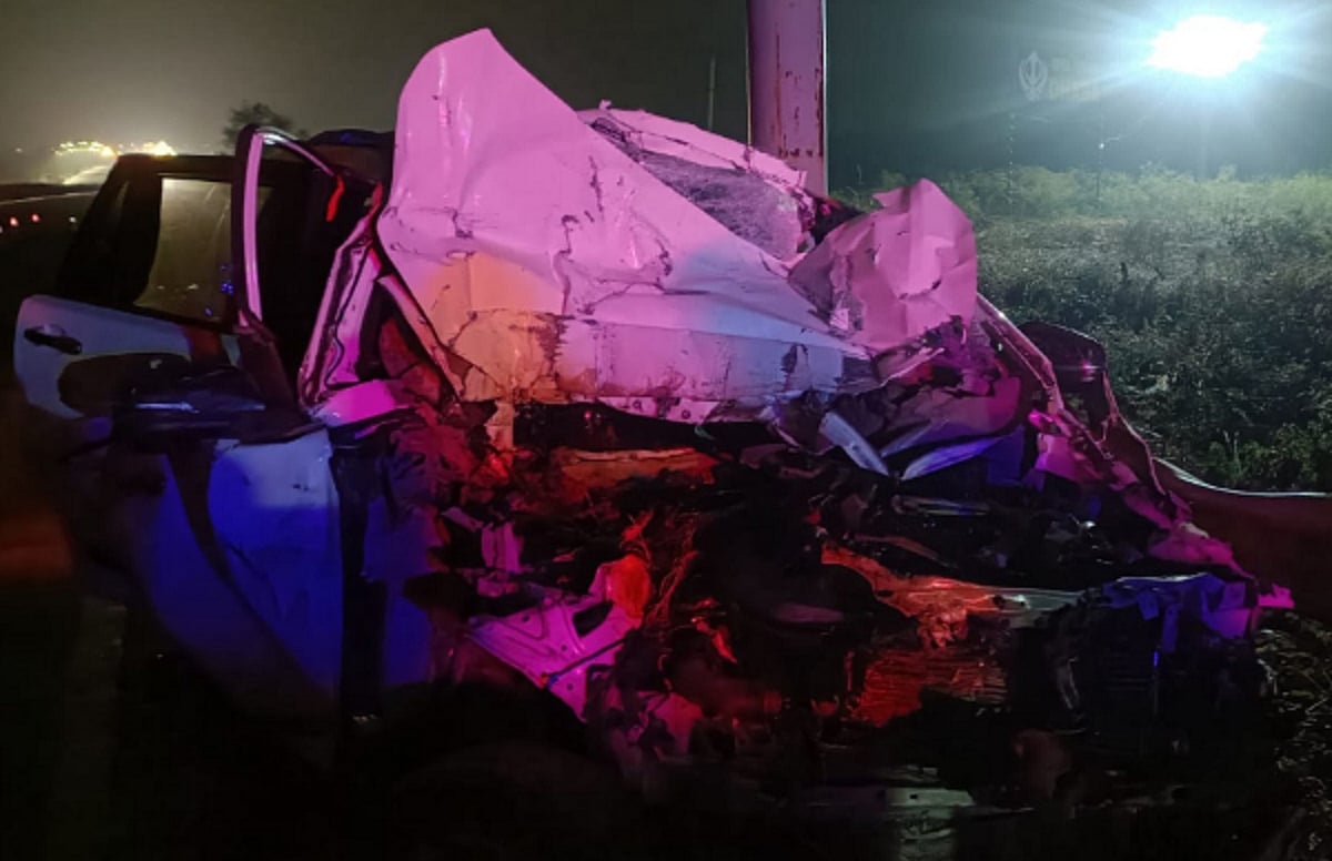 ಕೊಲ್ಹಾಪುರದ ಡಿವೈಎಸ್‌ಪಿ ಕಾರು ಚಿತ್ರದುರ್ಗದಲ್ಲಿ  ಅಪಘಾತ: ಇಬ್ಬರು ಸಾವು