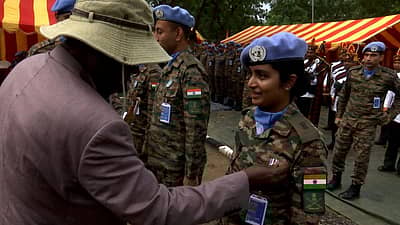 ವಿಶ್ವಸಂಸ್ಥೆಯ ಶಾಂತಿ‍ಪಾಲನಾ ಪಡೆಯಲ್ಲಿ ತಂಡವನ್ನು ಪರಿಣಾಮಕಾರಿಯಾಗಿ ಬಳಸಿಕೊಂಡು ಸೇನೆಯಲ್ಲೂ ಲಿಂಗಸಮಾನತೆಯನ್ನು ಬಲಗೊಳಿಸಿದ್ದಾರೆ. 