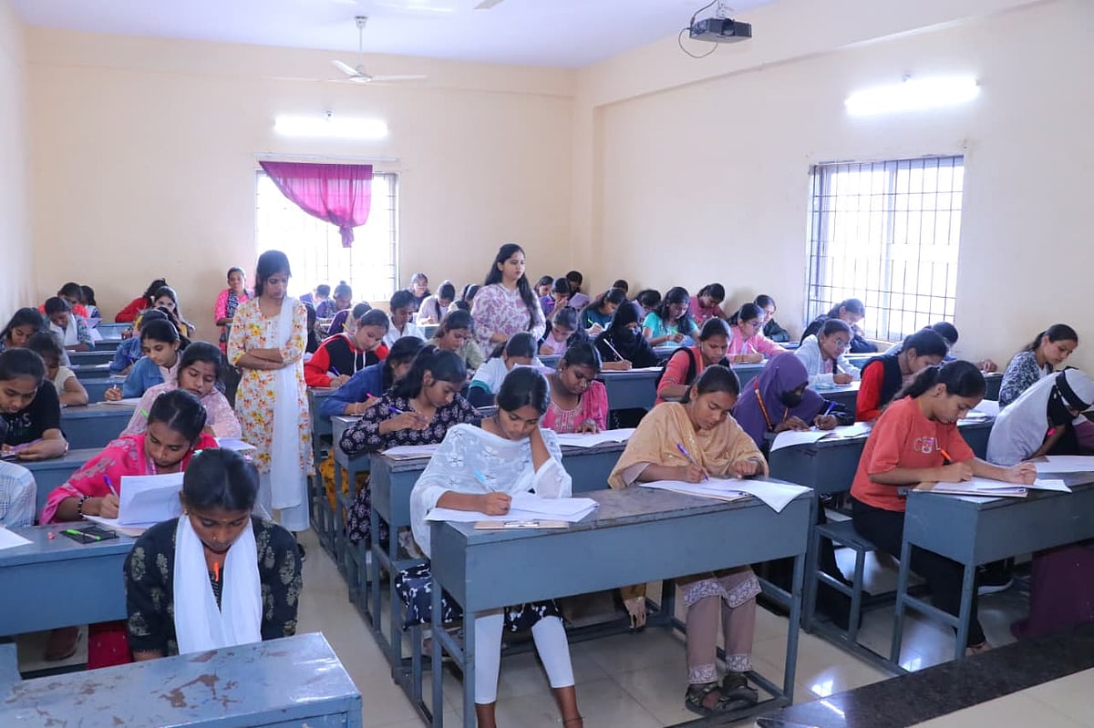 10ನೇ ತರಗತಿ ಮೊದಲ ಪರೀಕ್ಷೆ ಕಡ್ಡಾಯ: ಸಿಬಿಎಸ್‌ಇ ಸ್ಪಷ್ಟನೆ