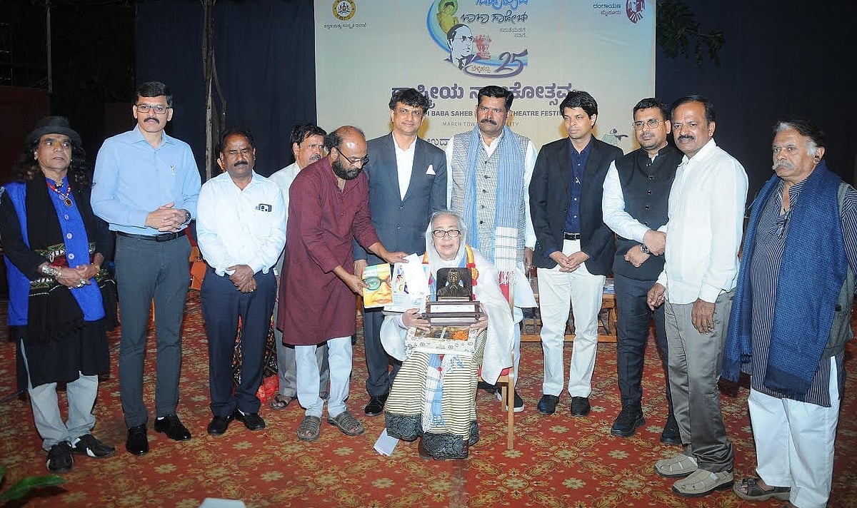 ಮೈಸೂರು| ಬಣ್ಣಗಳಲ್ಲಿ ಭೀಮಯಾನ; ಹೊಳೆದ ರಂಗಾಯಣ 