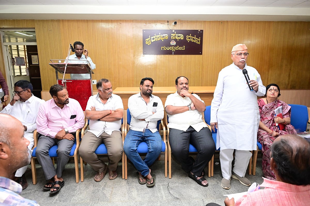 ಗುಂಡ್ಲುಪೇಟೆ| ವಾರ್ಡ್‌ ಅಭಿವೃದ್ಧಿಗೆ ಪಕ್ಷಾತೀತವಾಗಿ ಶ್ರಮಿಸಿ: ಡಿ.ಆರ್.ಪಾಟೀಲ