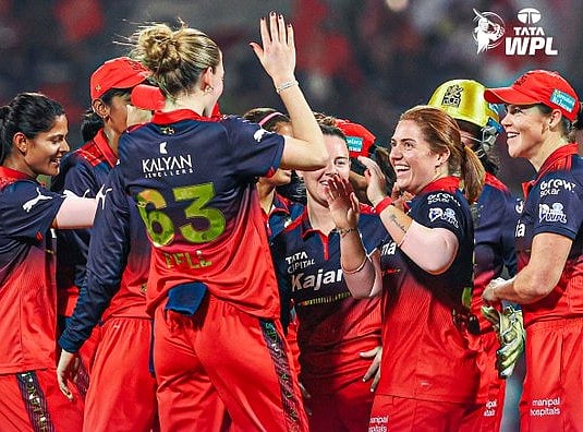 WPL: ಯುಪಿ ವಾರಿಯರ್ಸ್ ವಿರುದ್ಧ ಆರ್‌ಸಿಬಿ ಗೆಲುವಿಗೆ 144 ರನ್ ಗುರಿ