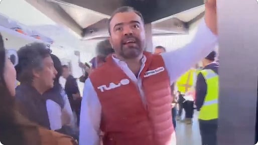 ರೈಲು ಮಾರ್ಗ ಉದ್ಘಾಟನೆಗೆ ತಡವಾಗಿ ಆಗಮಿಸಿದ ಮೆಕ್ಸಿಕೊ ಮೇಯರ್‌: ನಂತರ ಆಗಿದ್ದೇನು?