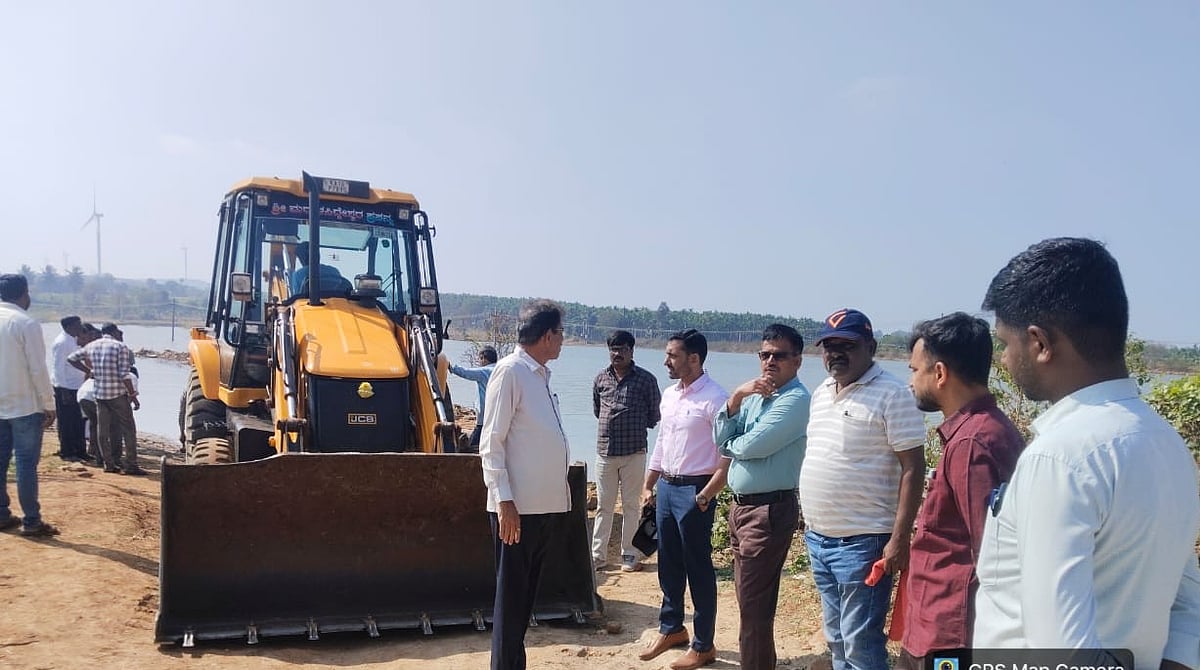 ಗೋಡೆ ಗ್ರಾಮದ ಕೆರೆ ಒತ್ತುವರಿ ತೆರವು: ತಾಲ್ಲೂಕು ಆಡಳಿತದಿಂದ ಯಶಸ್ವಿ ಕಾರ್ಯಾಚರಣೆ