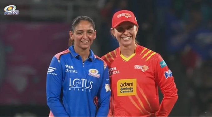 WPL: ಟಾಸ್‌ ಗೆದ್ದು ಫೀಲ್ಡಿಂಗ್‌ ಆಯ್ದುಕೊಂಡ ಮುಂಬೈ ಇಂಡಿಯನ್ಸ್ 