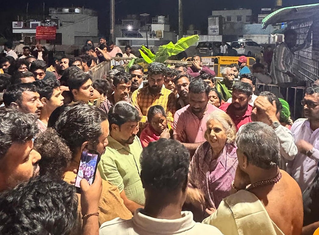 ಮೈಸೂರು| ಚಾಮುಂಡಿಬೆಟ್ಟದಲ್ಲಿ ಕಾಮಗಾರಿ ನಿಲ್ಲಿಸಿ: ಪ್ರಮೋದಾದೇವಿಗೆ ಮನವಿ