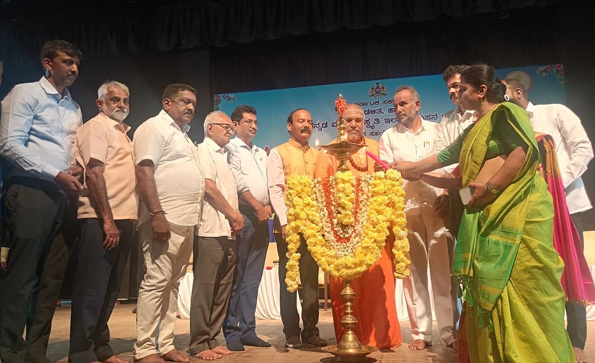 ಹಾಸನ| ಸಿದ್ಧರಾಮೇಶ್ವರರು ಶ್ರೇಷ್ಠ ಕರ್ಮಯೋಗಿ: ಸೀ.ಚ. ಯತೀಶ್ವರ