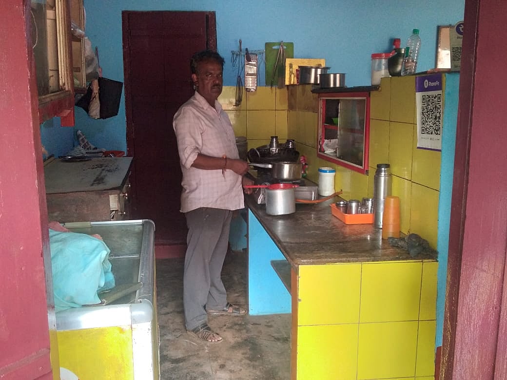 ಮೂಡುಬಿದಿರೆ| ವೃದ್ಧರು, ದುರ್ಬಲರಿಗೆ ಉಚಿತ ಊಟ ತಿಂಡಿ!