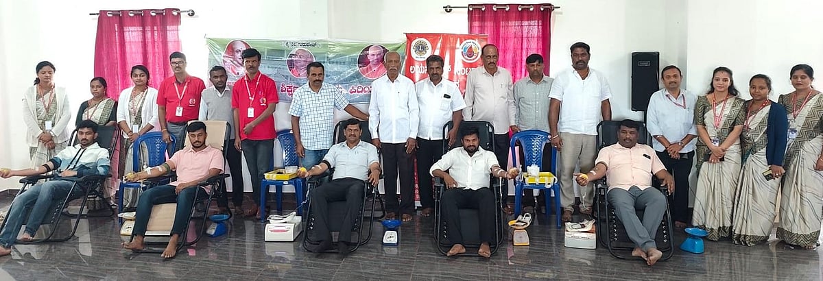 ಪಿರಿಯಾಪಟ್ಟಣ| ಬಾಲಗಂಗಾಧರನಾಥ ಸ್ವಾಮೀಜಿ ಕೊಡುಗೆ ಅಪಾರ: ಕೆ.ಆರ್.ಪ್ರವೀಣ್