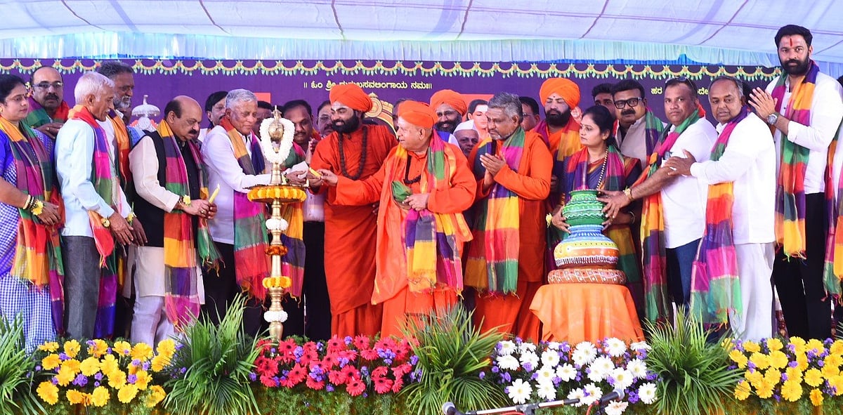 ಪಂಚಮಸಾಲಿ ಸಮುದಾಯದ ಹೃದಯಗಳು ಒಂದಾಗಲಿ: ಬೊಮ್ಮಾಯಿ ಸಲಹೆ