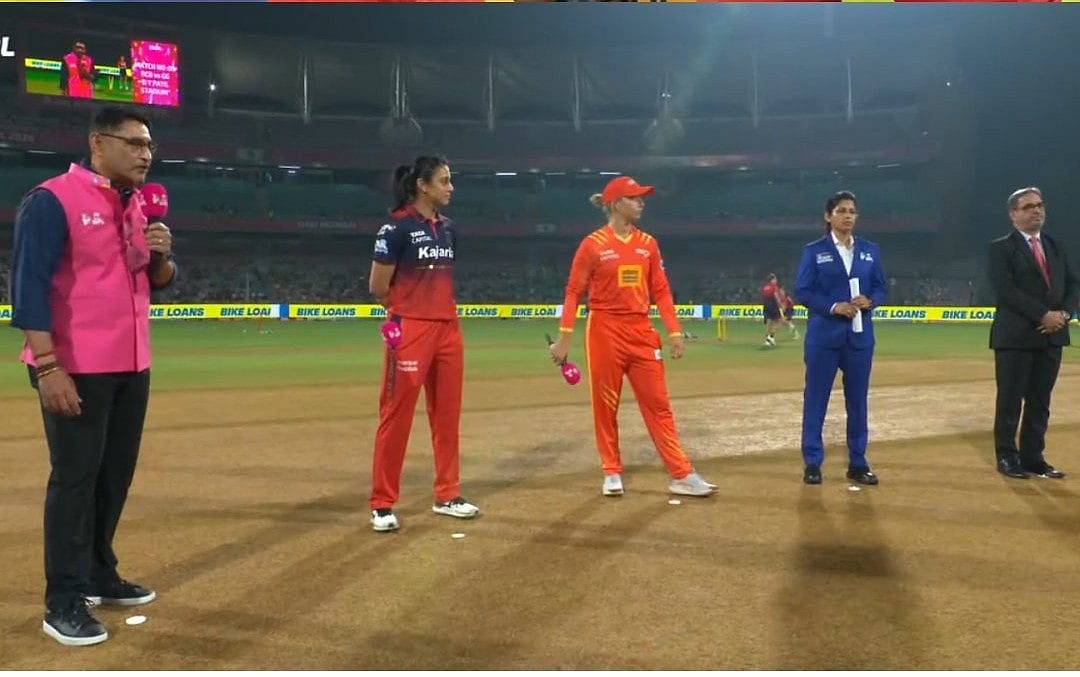 WPL|ಟಾಸ್‌ ಗೆದ್ದ ಗುಜರಾತ್ ಜೈಂಟ್ಸ್: ಹ್ಯಾಟ್ರಿಕ್‌ ಗೆಲುವಿನ ನಿರೀಕ್ಷೆಯಲ್ಲಿ RCB