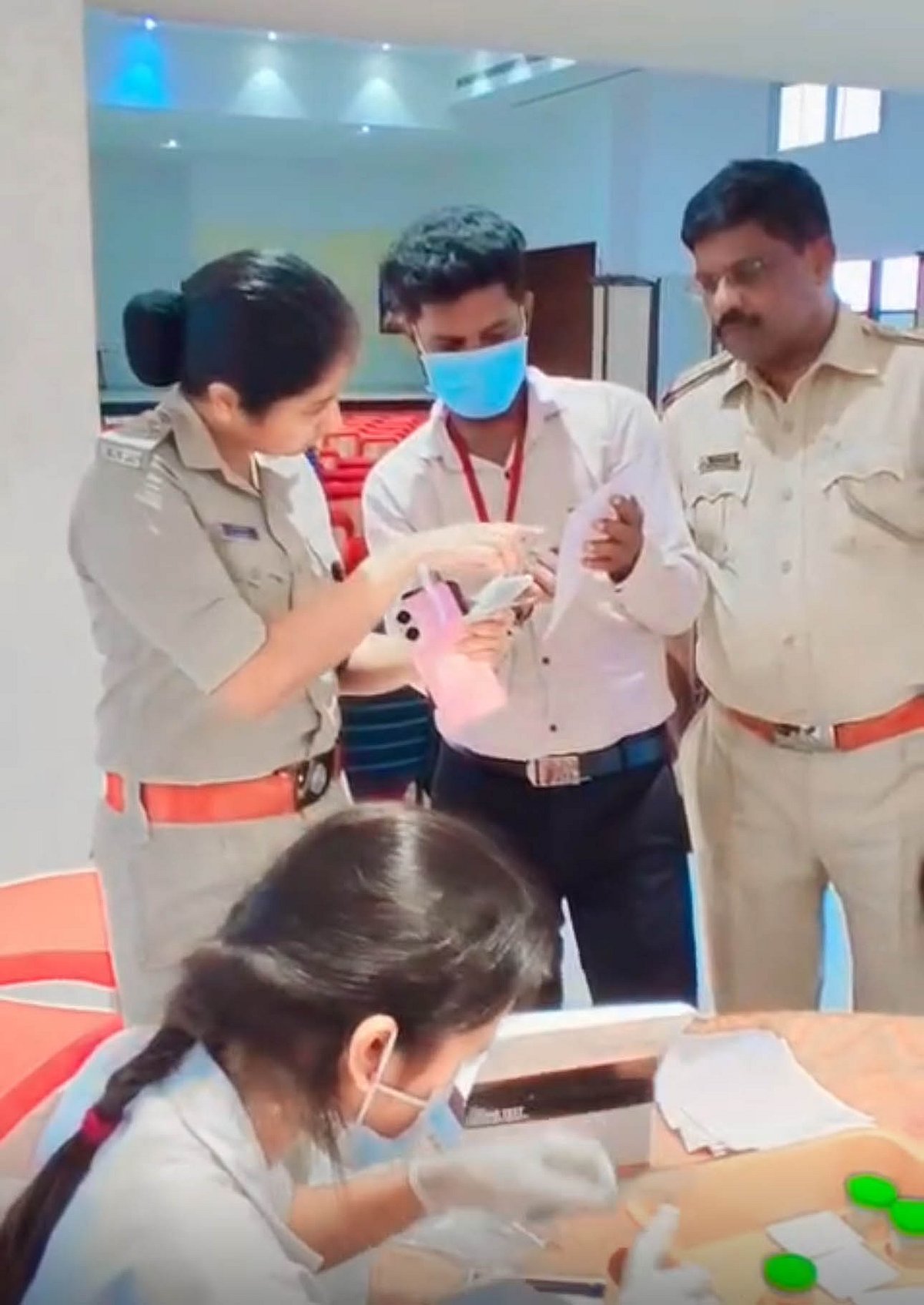 ಉಳ್ಳಾಲದಲ್ಲಿ ವಿದ್ಯಾರ್ಥಿಗಳಿಗೆ ದಿಢೀರ್ ಡ್ರಗ್ಸ್‌  ಪರೀಕ್ಷೆ ನಡೆಸಿದ ಪೊಲೀಸರು