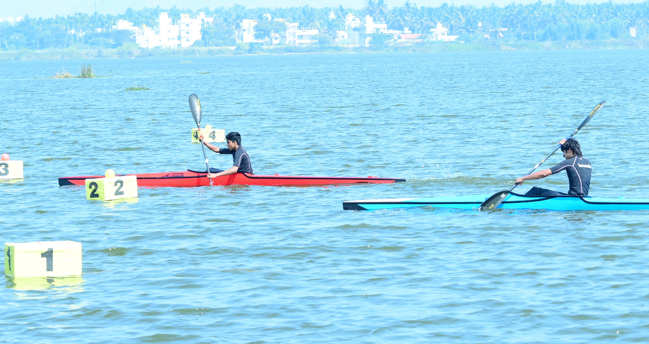 ಕಯಾಕಿಂಗ್ ಮತ್ತು ಕೆನೊಯಿಂಗ್‌ ಸ್ಪರ್ಧೆಯ ಝಲಕ್‌