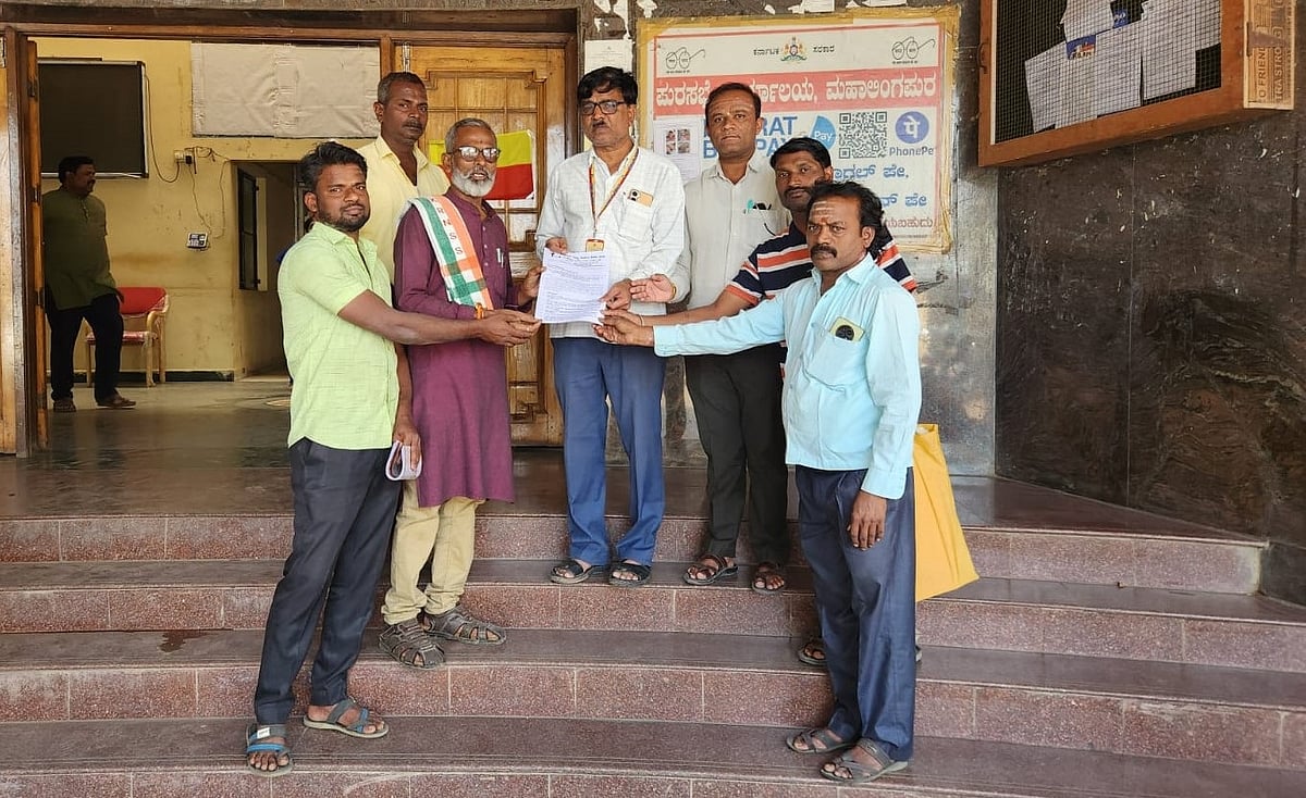 ಮಹಾಲಿಂಗಪುರ | ಅನುದಾನ ಬಿಡುಗಡೆ ಮಾಡಲು ಆಗ್ರಹ