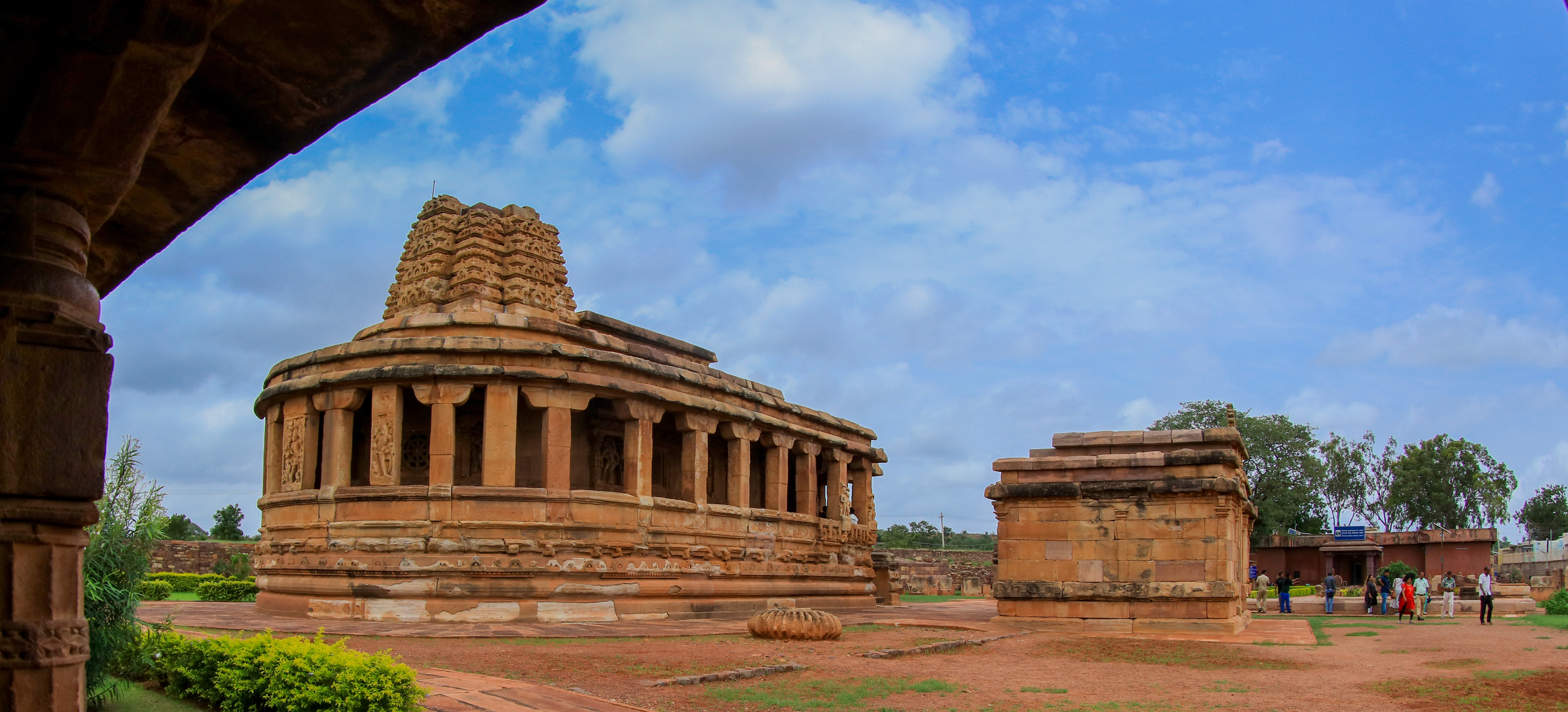 ಐಹೊಳೆಯ ದುರ್ಗಾ ದೇವಾಲಯ