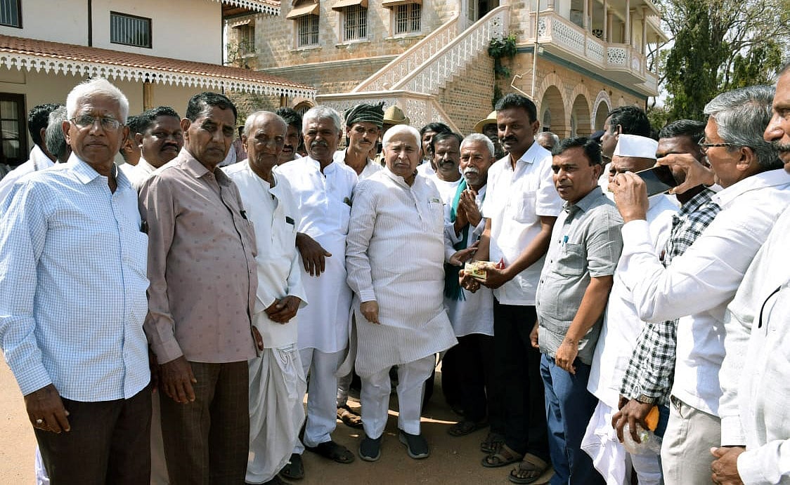 ಕುಡುವಕ್ಕಲಿಗರ ಭವನ ರಾಜ್ಯದಲ್ಲಿಯೇ ಮಾದರಿಯಾಗಲಿ