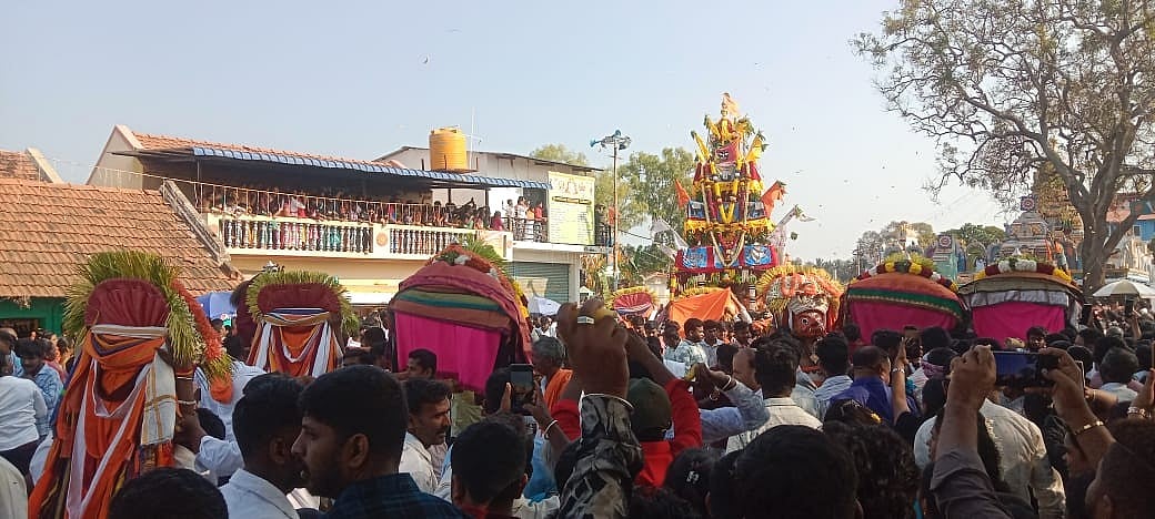 ಅರಸೀಕೆರೆ: ಲಕ್ಷ್ಮೀ ರಂಗನಾಥ ದೊಡ್ಡ ರಥೋತ್ಸವ ಸಂಭ್ರಮ