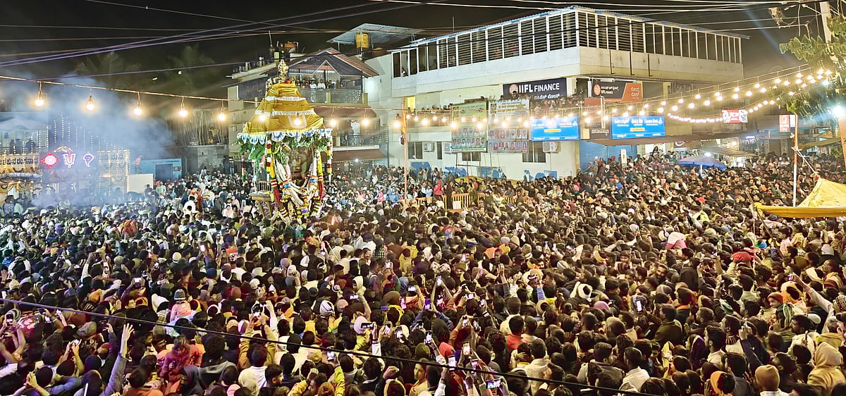 ಕಡೂರು: ಸಂಭ್ರಮದ ಶಕುನ ರಂಗನಾಥ ಸ್ವಾಮಿ ರಥೋತ್ಸವ