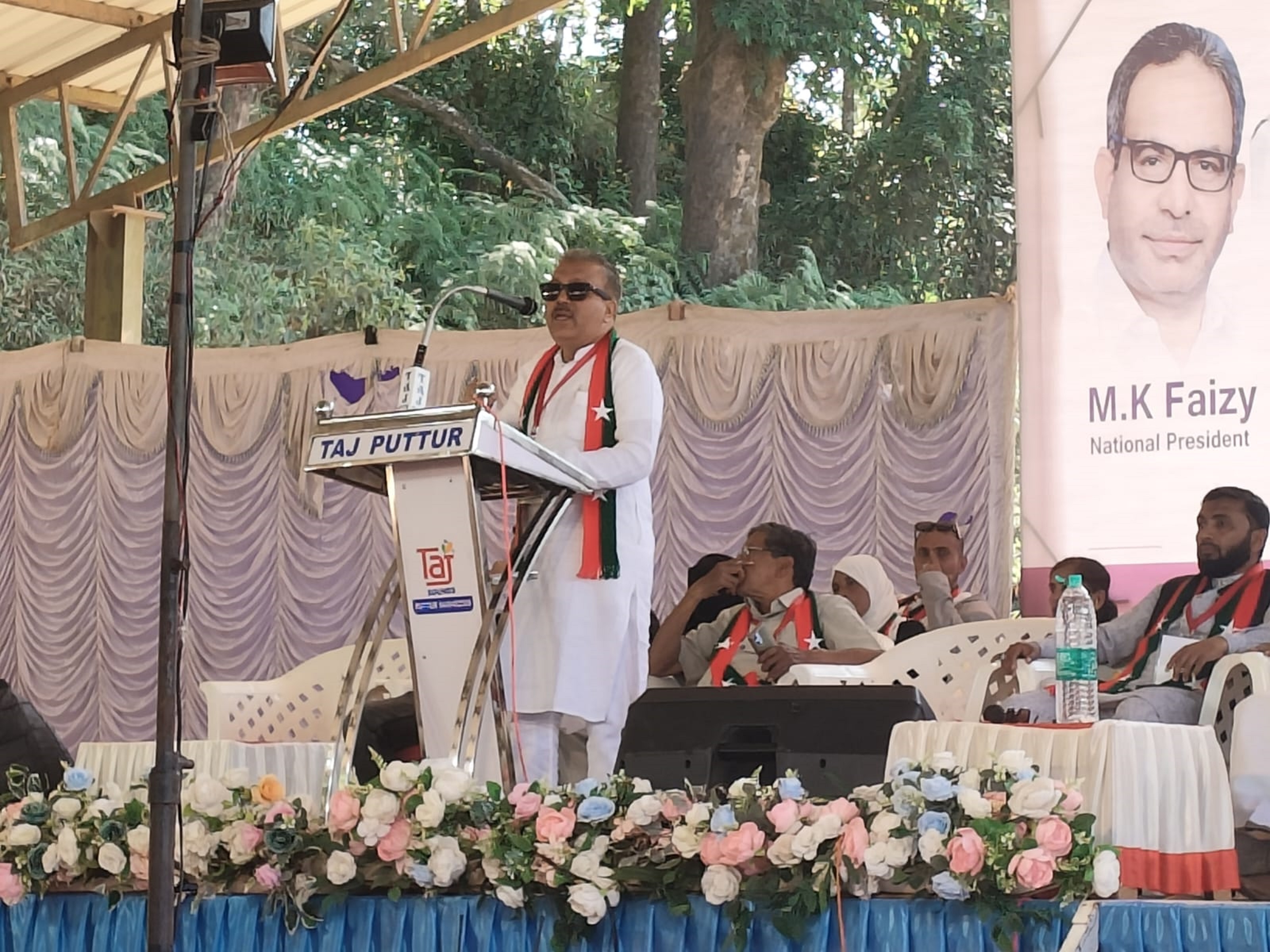 ಮಡಿಕೇರಿಯಲ್ಲಿ ಭಾನುವಾರ ನಡೆದ ಎಸ್‌ಡಿಪಿಐ ಜನಾಗ್ರಹ ಸಮಾವೇಶದಲ್ಲಿ ಪಕ್ಷದ ರಾಜ್ಯ ಘಟಕದ ಅಧ್ಯಕ್ಷ ಅಬ್ದುಲ್ ಮಜೀಬ್ ಮಾತನಾಡಿದರು