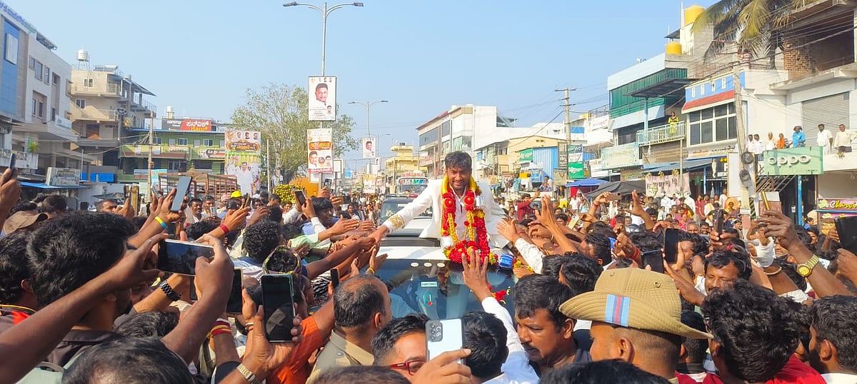 ತವರೂರಿನ ಅಭಿಮಾನದ ಹೊಳೆಯಲ್ಲಿ ಮಿಂದೆದ್ದ ‘ಗಿಲ್ಲಿ’