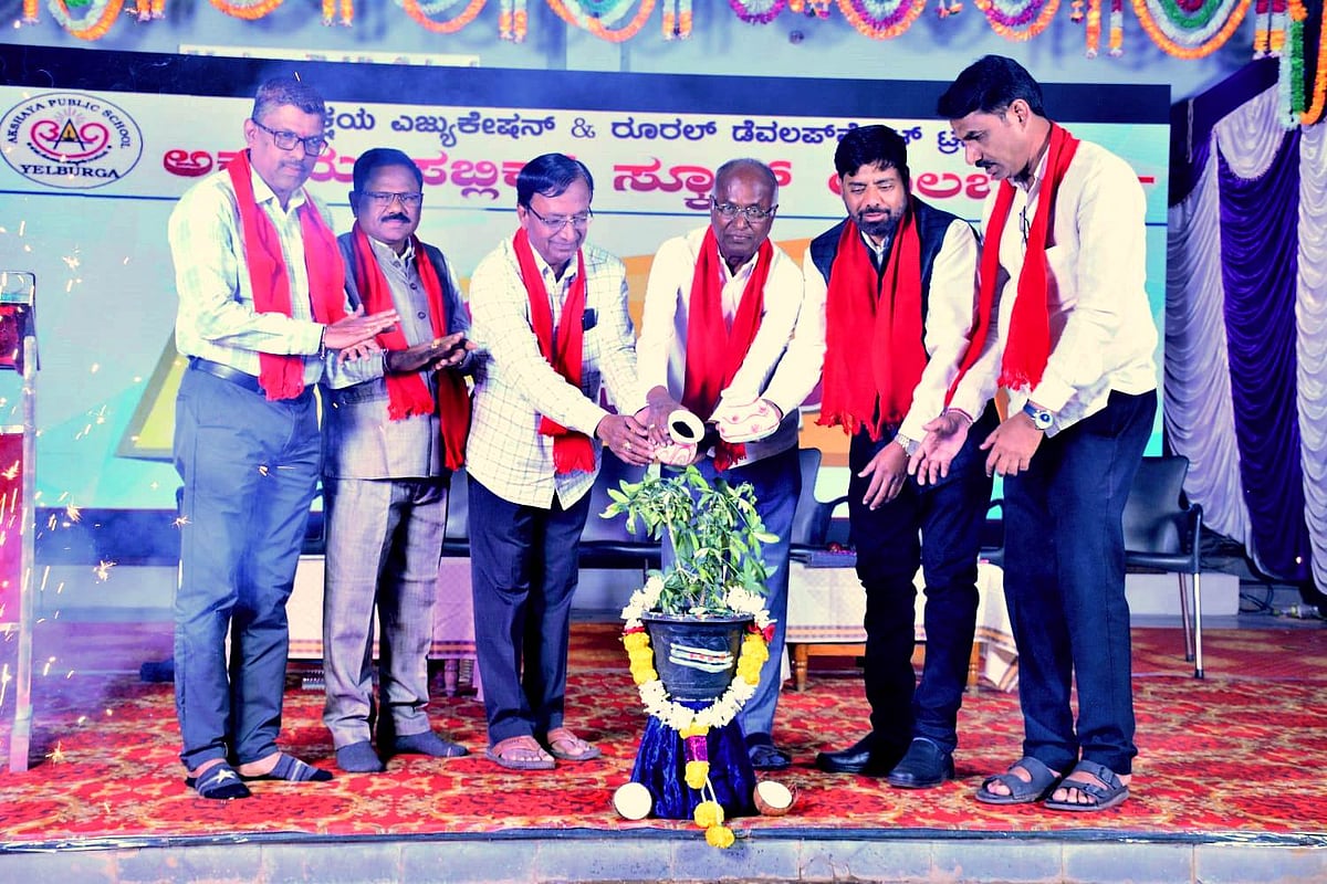 ಯಲಬುರ್ಗಾ | ಕಲಿಕಾಸಕ್ತಿ ಮೂಡಿಸುವ ಪಠ್ಯೇತರ ಚಟುವಟಿಕೆ: ಶೇಖರಗೌಡ ಉಳ್ಳಾಗಡ್ಡಿ 