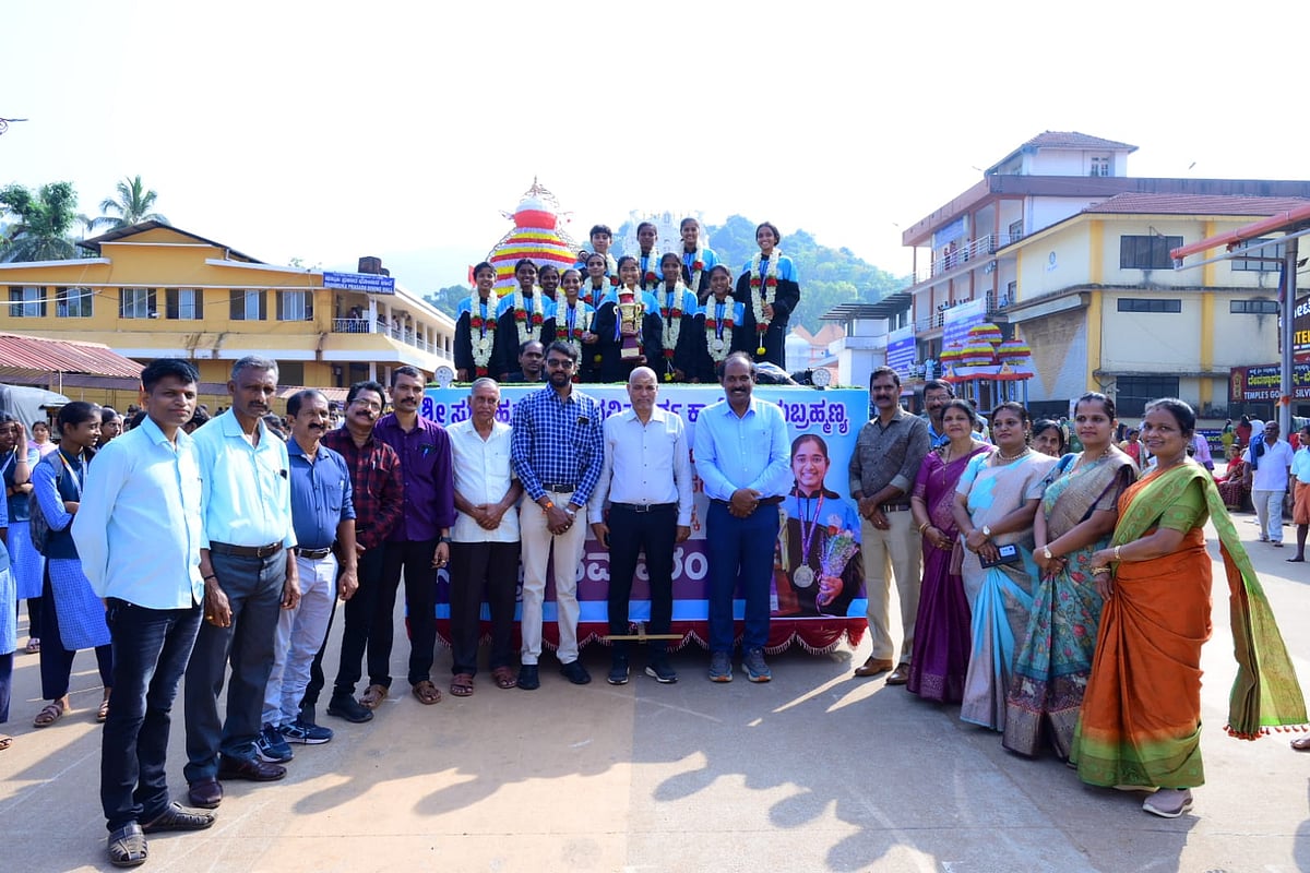 ಕುಕ್ಕೆ: ರಾಷ್ಟ್ರಮಟ್ಟದಲ್ಲಿ ಚಿನ್ನದ ಪದಕ ಪಡೆದ ಕರ್ನಾಟಕ ತಂಡಕ್ಕೆ ಸನ್ಮಾನ