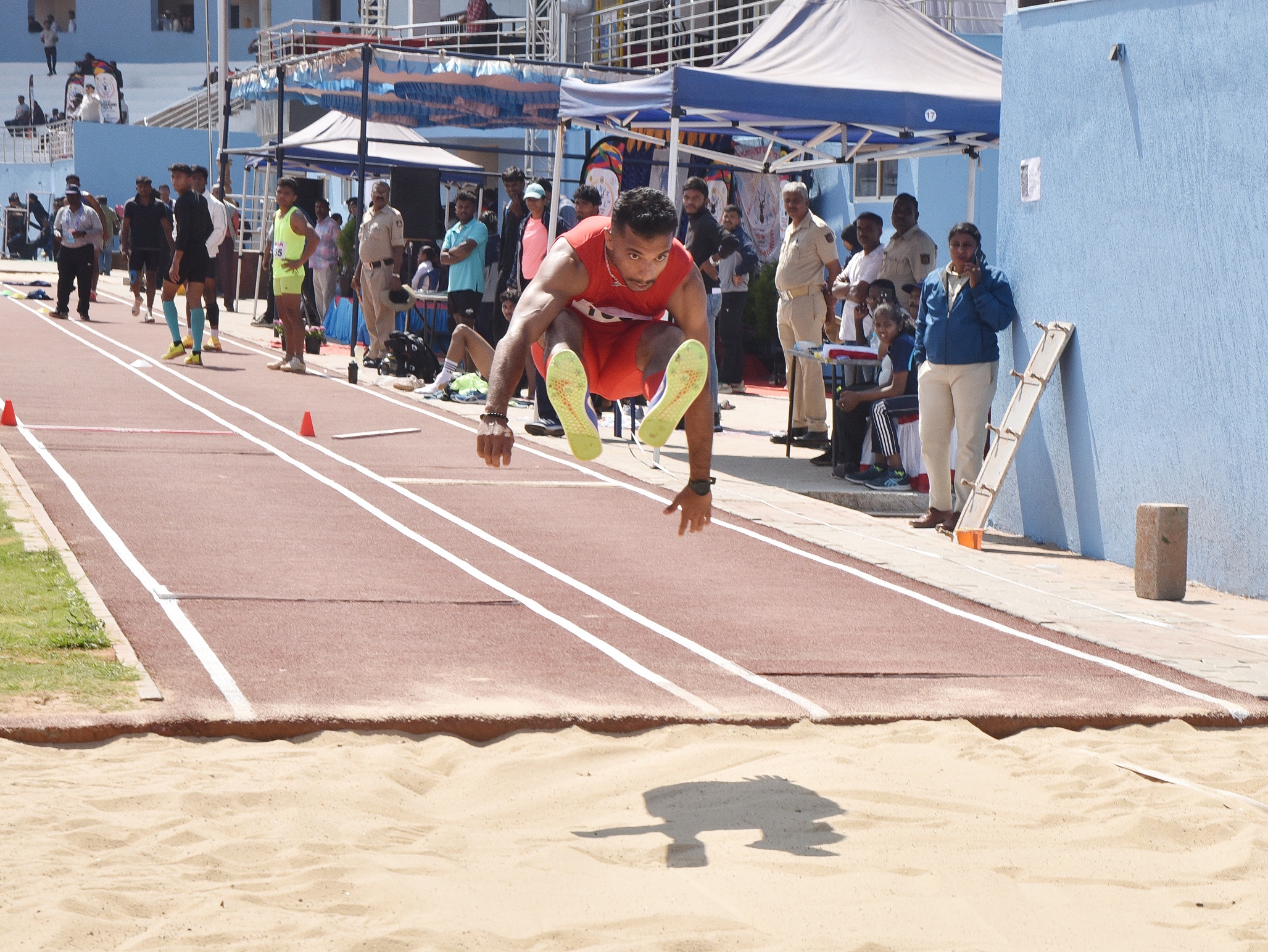ತ್ರಿವಿಧ ಜಿಗಿತದ ಒಂದು ಭಂಗಿ