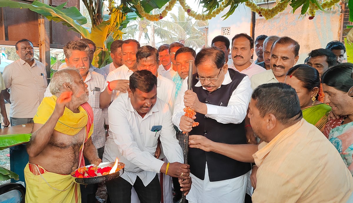 ಕೊರಟಗೆರೆ | ಗ್ರಾಮೀಣಾಭಿವೃದ್ಧಿಗೆ ವಿಶೇಷ ಅನುದಾನ:  ಜಿ.ಪರಮೇಶ್ವರ 