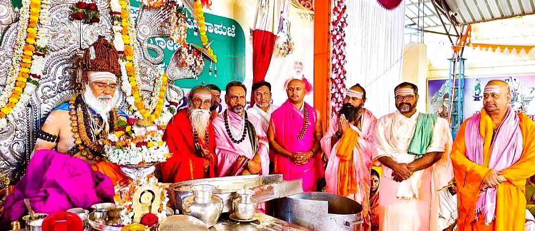 ಬಾಳಿನ ಸುಂದರತೆಗೆ ಗುರು ಕಾರುಣ್ಯವೇ ಮೂಲ: ರಂಭಾಪುರಿ ವೀರಸೋಮೇಶ್ವರ ಸ್ವಾಮೀಜಿ