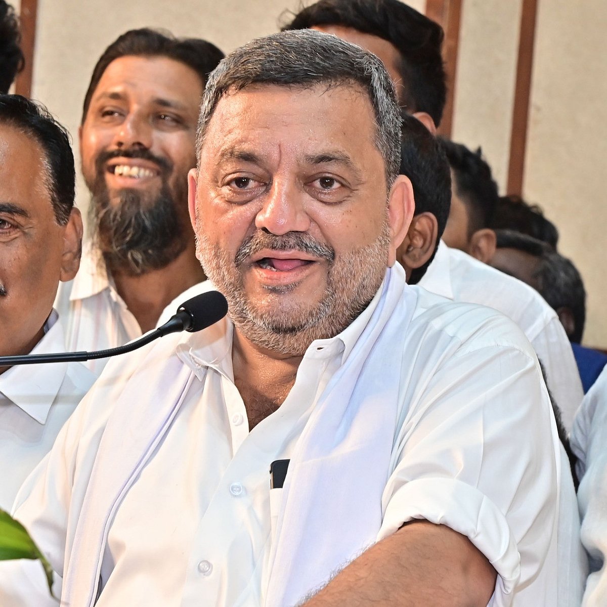 ದಾದಾಗಿರಿಗೆ ಬಗ್ಗುವುದಿಲ್ಲ; ಸಚಿವ ಎಸ್‌.ಎಸ್‌. ಮಲ್ಲಿಕಾರ್ಜುನ್‌ ಗುಡುಗು