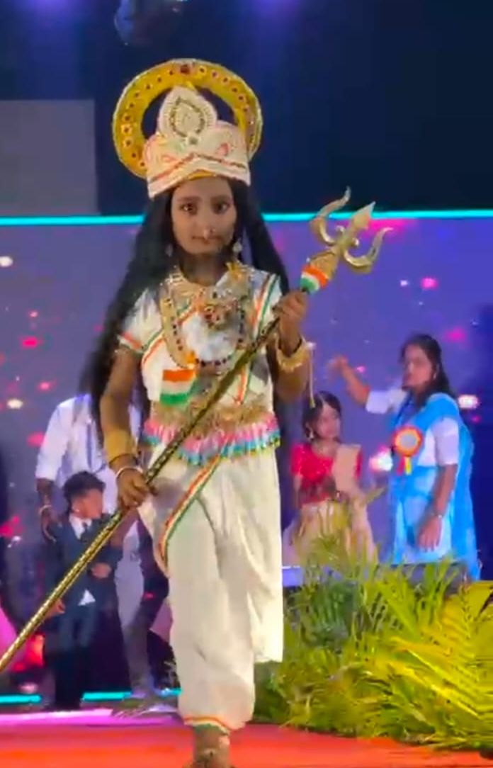 ರ‍್ಯಾಂಪ್‌ ಮೇಲೆ ಪುಟಾಣಿ ಭಾರತ ಮಾತೆ