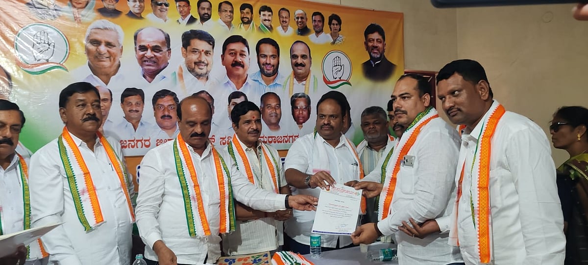 ಚಾಮರಾಜನಗರ| ಪ್ರಚಾರದ ಜೊತೆಗೆ ಕಾಂಗ್ರೆಸ್ ಪಕ್ಷ ಬಲಪಡಿಸಿ: ಎಸ್.ನಾರಾಯಣ್ 