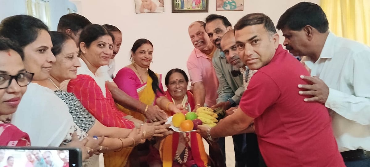 ಸೋಮವಾರಪೇಟೆ: ತಾಲ್ಲೂಕು ಕನ್ನಡ ಸಾಹಿತ್ಯ ಸಮ್ಮೆಳನಾಧ್ಯಕ್ಷರಿಗೆ ಆಹ್ವಾನ