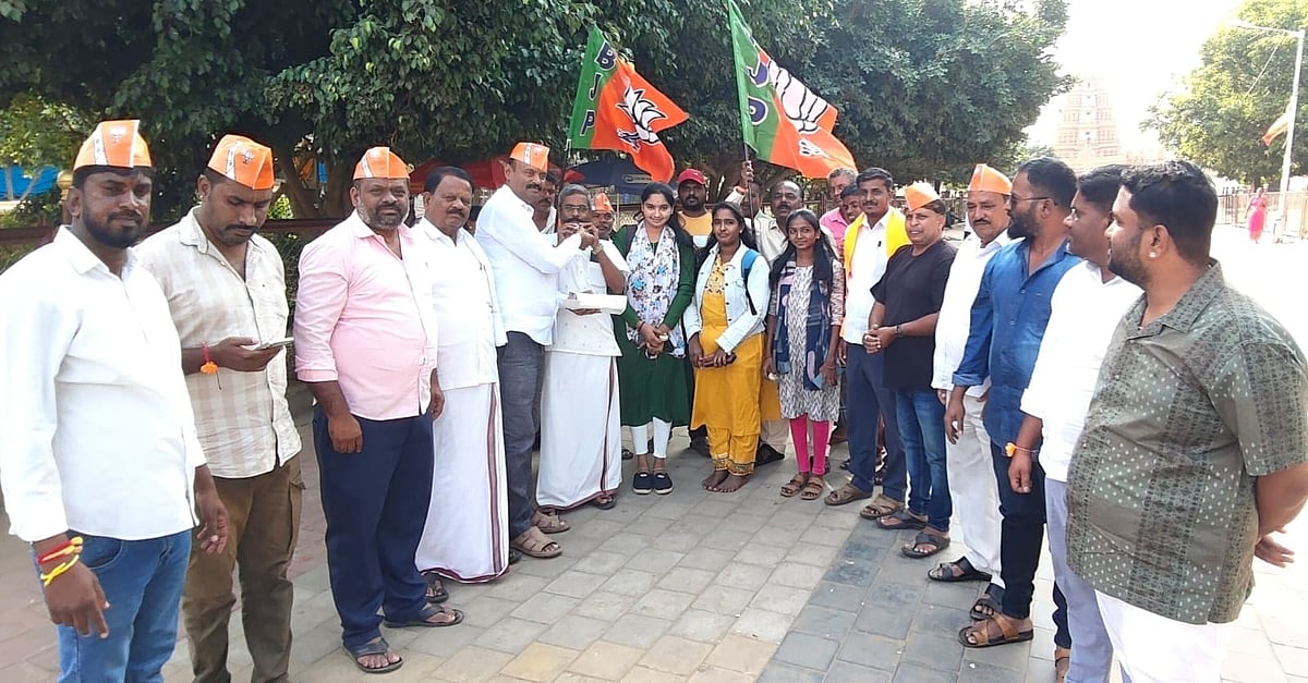 ಚಾಮರಾಜನಗರ| ನಿತಿನ್ ನಬಿನ್ ನೇಮಕ: ಬಿಜೆಪಿ ವಿಜಯೋತ್ಸವ