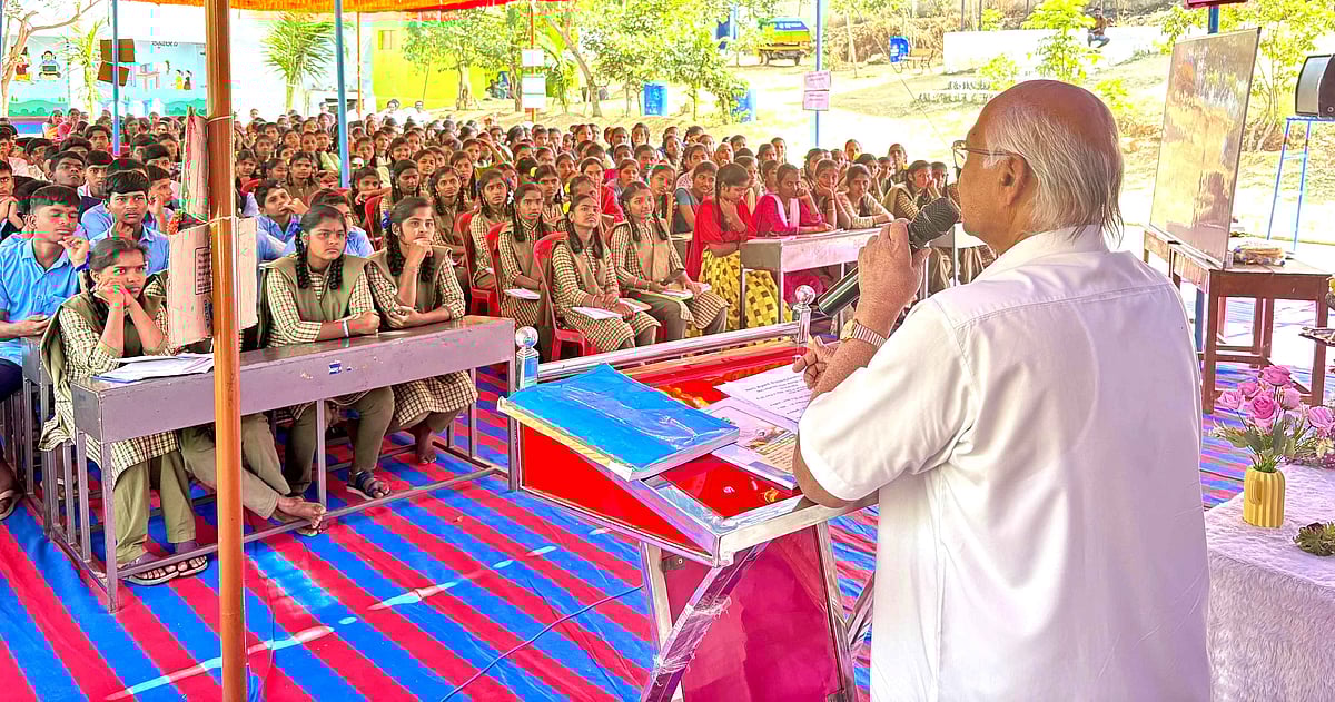 ಪರಿಶ್ರಮದಿಂದ ಉತ್ತಮ ಫಲಿತಾಂಶ ಸಾಧ್ಯ: ಶಾಸಕ ಎನ್.ವೈ. ಗೋಪಾಲಕೃಷ್ಣ