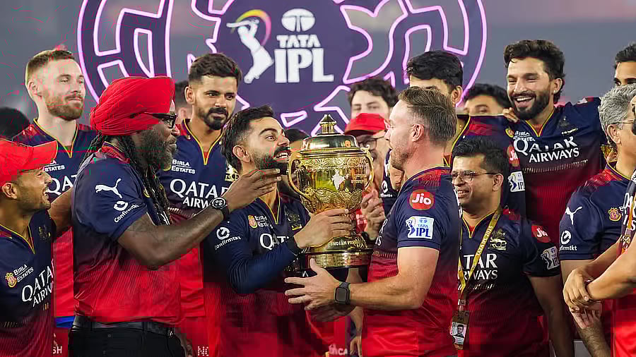 ಬೆಂಗಳೂರಿನಲ್ಲೇ ಆಡುವಂತೆ ಆರ್‌ಸಿಬಿಗೆ KSCA ಅಧ್ಯಕ್ಷ ವೆಂಕಟೇಶ್ ಪ್ರಸಾದ್ ಮನವಿ