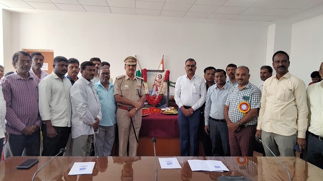 ಚಾಮರಾಜನಗರ | ಸಾಮಾಜಿಕ ಬದಲಾವಣೆಗೆ ವಚನದಿಂದ ನಾಂದಿ: ಎಡಿಸಿ ಟಿ.ಜವರೇಗೌಡ