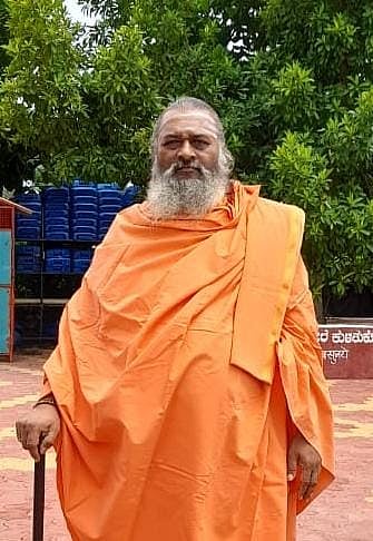 ಬಾವನ ಸೌಂದತ್ತಿ ಓಂಕಾರ ಆಶ್ರಮದ ಶಿವಶಂಕರ ಸ್ವಾಮೀಜಿ ನಿಧನ